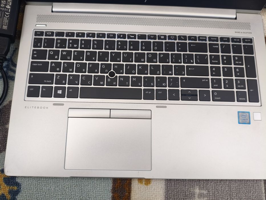 HP  — i5, 8GB RAM, SSD 256GB, сумка в подарок