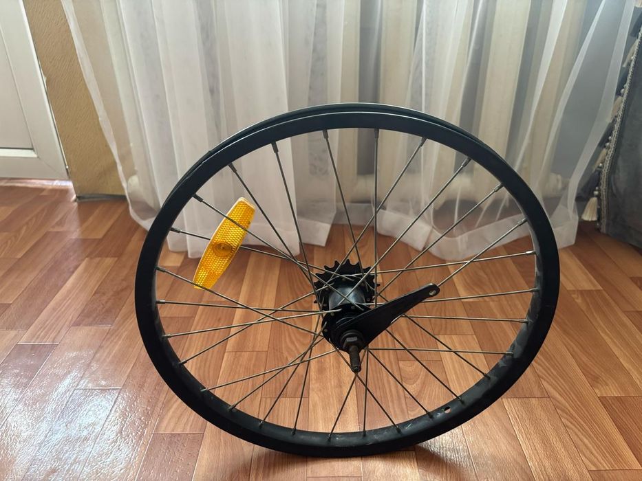 Велосипедттер  мен  спорттық заттар