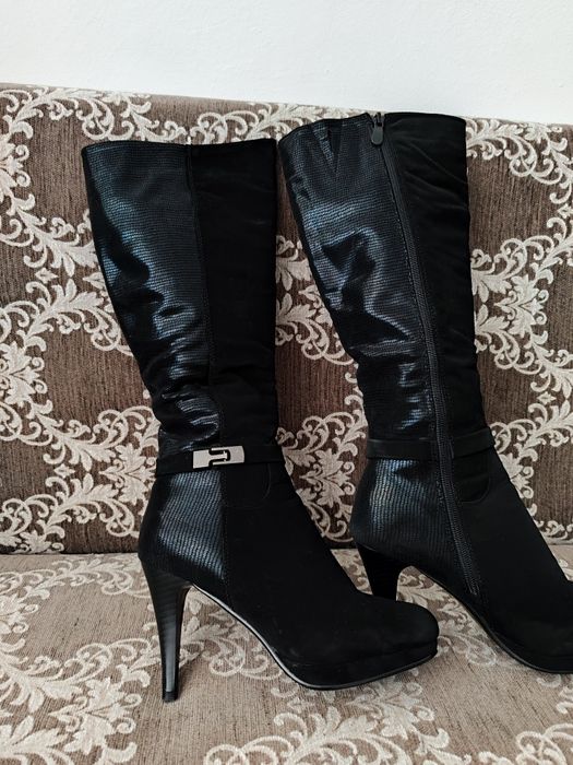 Маратонки, сандали, ботуши  37 номер