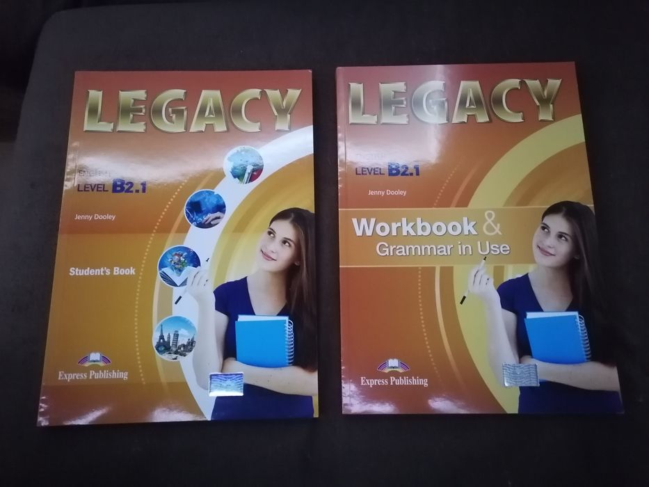 Учебник и учебна тетрадка по английски език