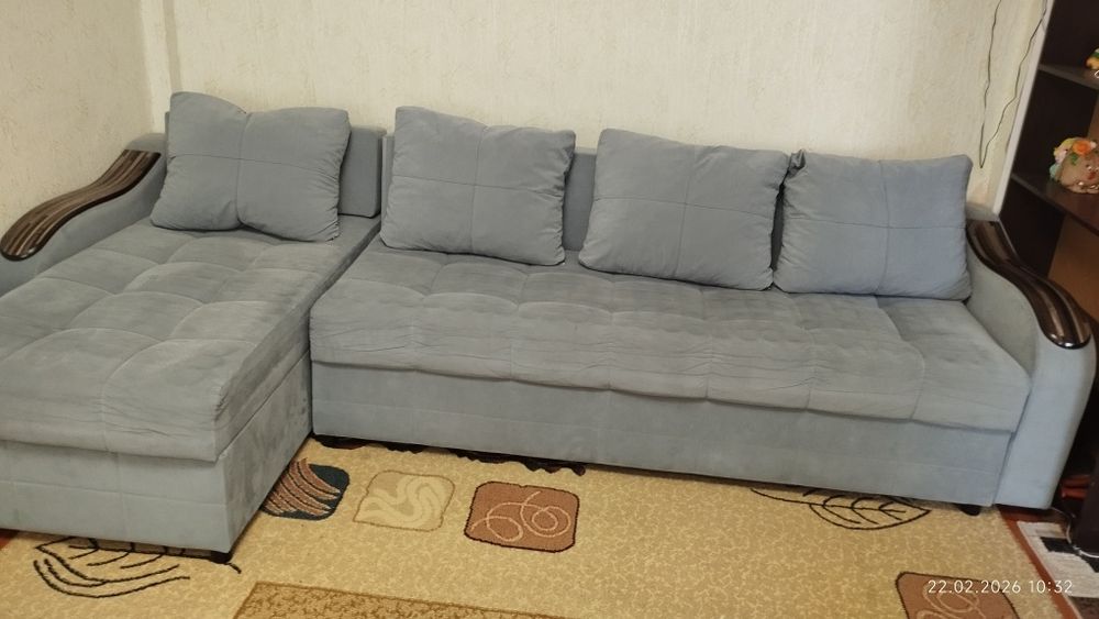 Продам угловой диван