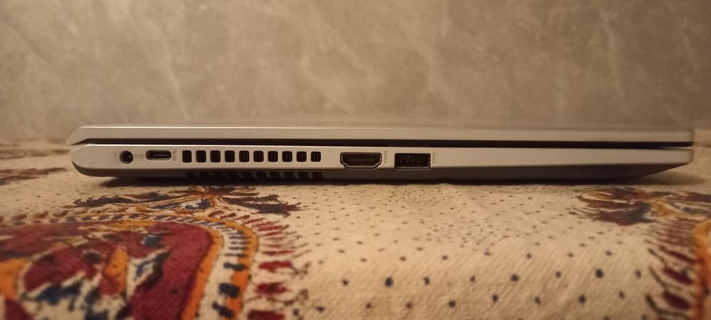 Ноутбуки ASUS б/у