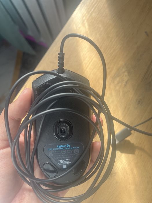 Мышь Logitech G102 Lightsync черный