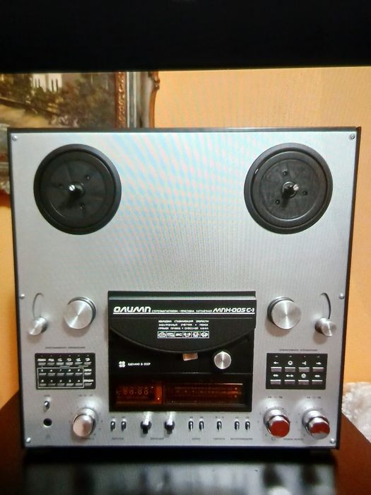 Magnetofon Olimp 005..Electronica 004