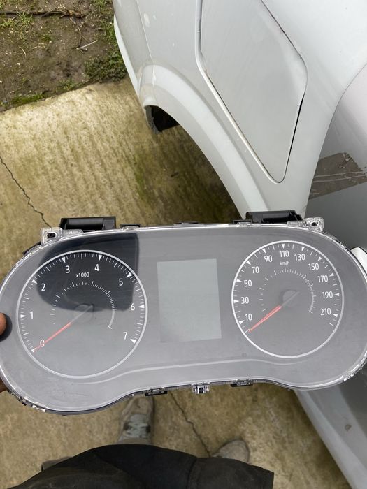Ceasuri bord dacia logan 3