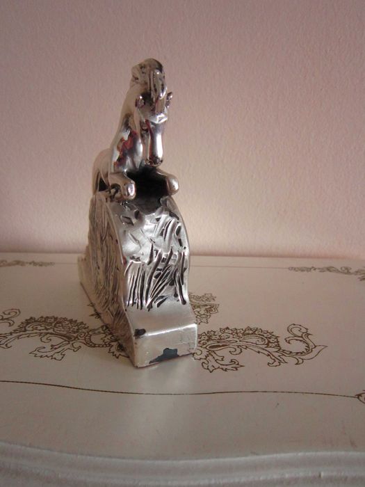 cadou rar Cal cu Ceas mic argintat Ottaviani Italia '80