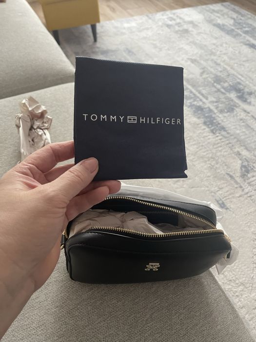 Продам сумку женскую Tommy Hilfiger