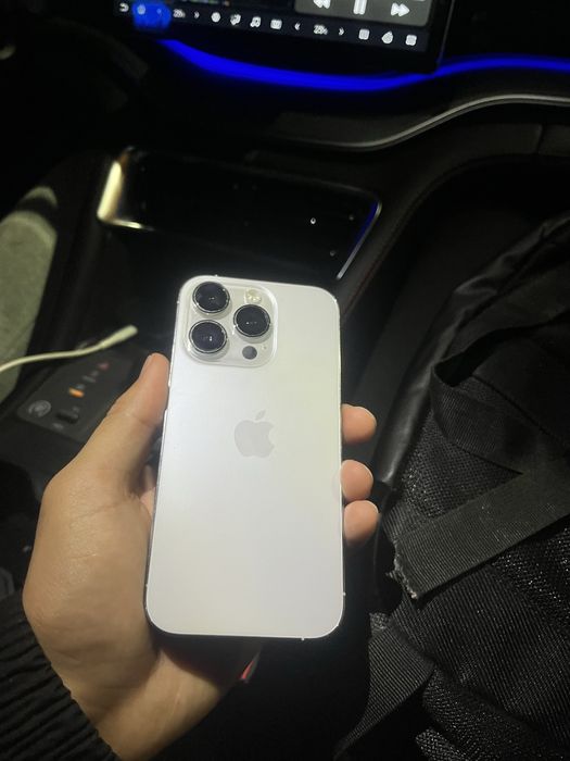 Iphone 14 PRO.                            .