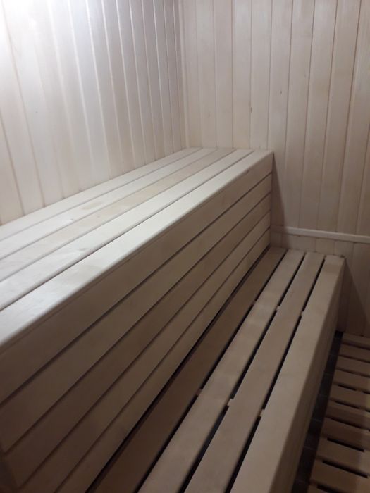 Ламинат паркет пол плотник установка дверь и замок декор обшивка стены