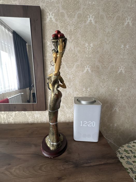 Продам статуэтку