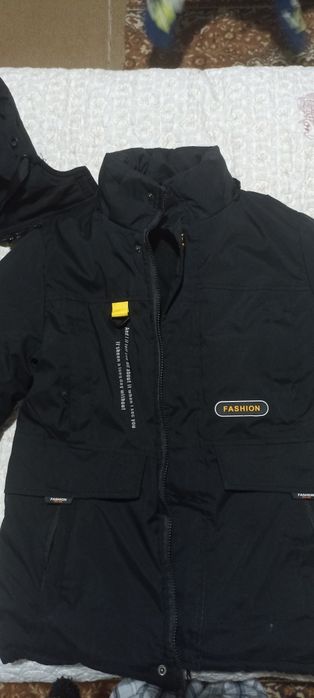 Мужская куртка продается