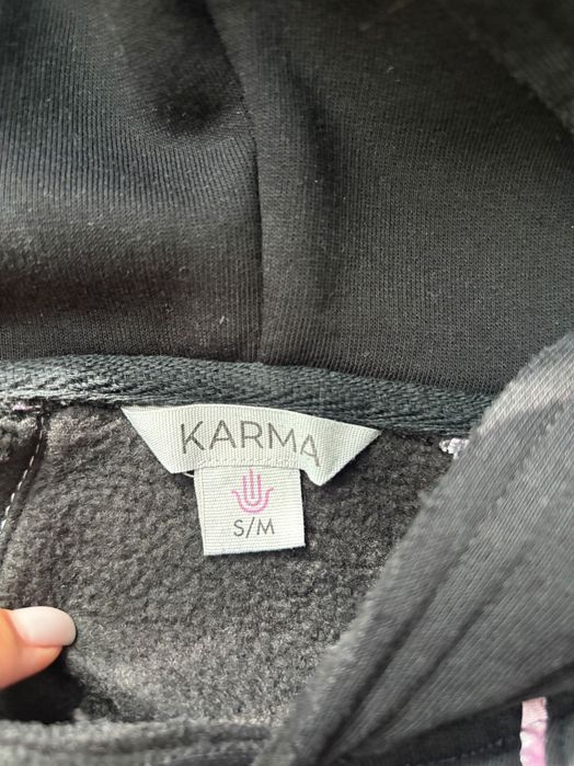 Черно худи KARMA