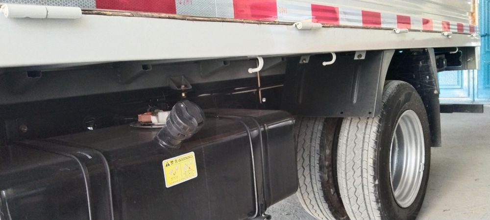 Changan porter, 2024 yil xolati yangi, ishga tayyor qoʻshimcha gaz bor