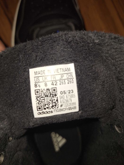 Кецове Adidas черни