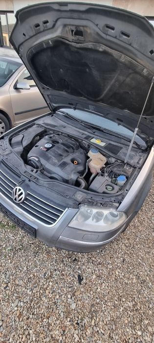 Vând passat b5.5 4x4 1.9 AVF 131 CP