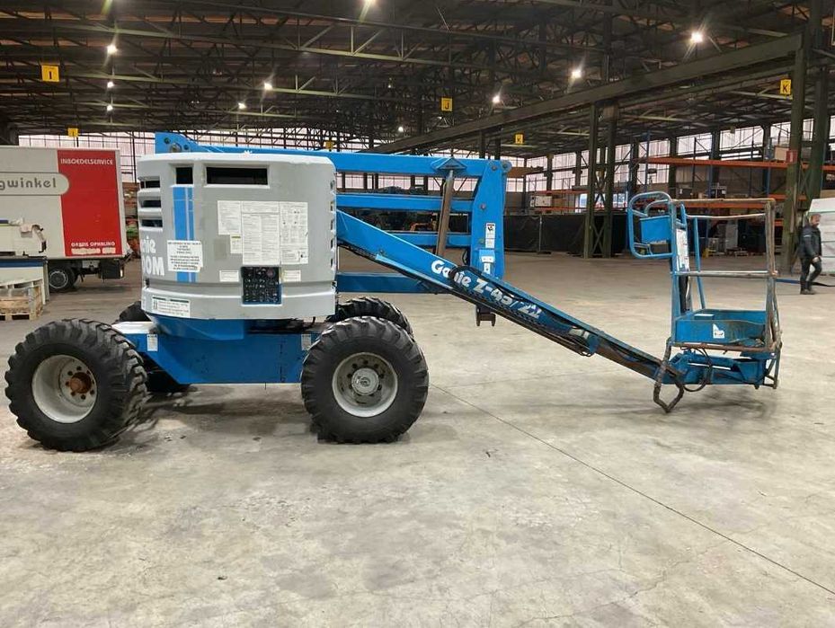 !!!Самоходна Вишка Под Наем!!!