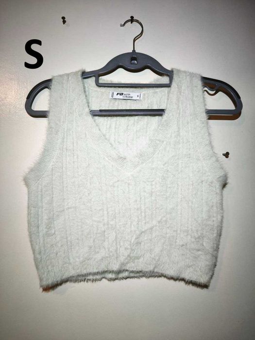 Дамски дрехи, почти безплатно