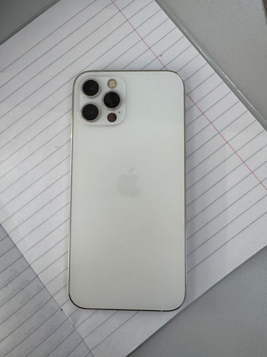 Продам iPhone 12 pro