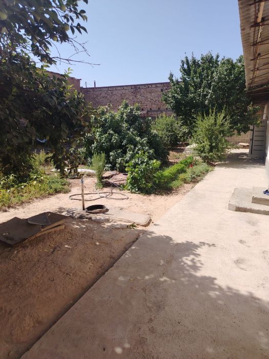 uy sotiladi gvardeskiyda 6,5 sotik