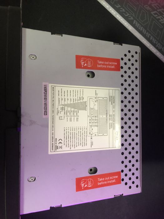 Vând navigatie golf 5