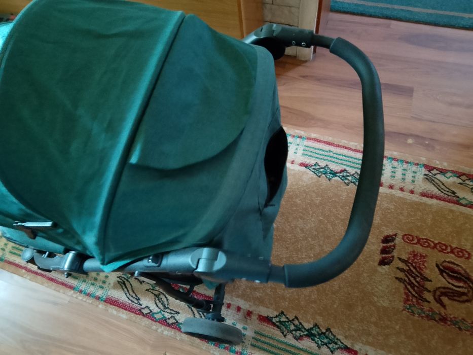 Коляска прогулочная 0+ до 3