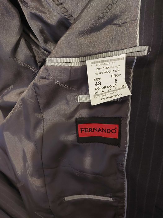 Costum Barbat Gri cu Dungi Masura 48