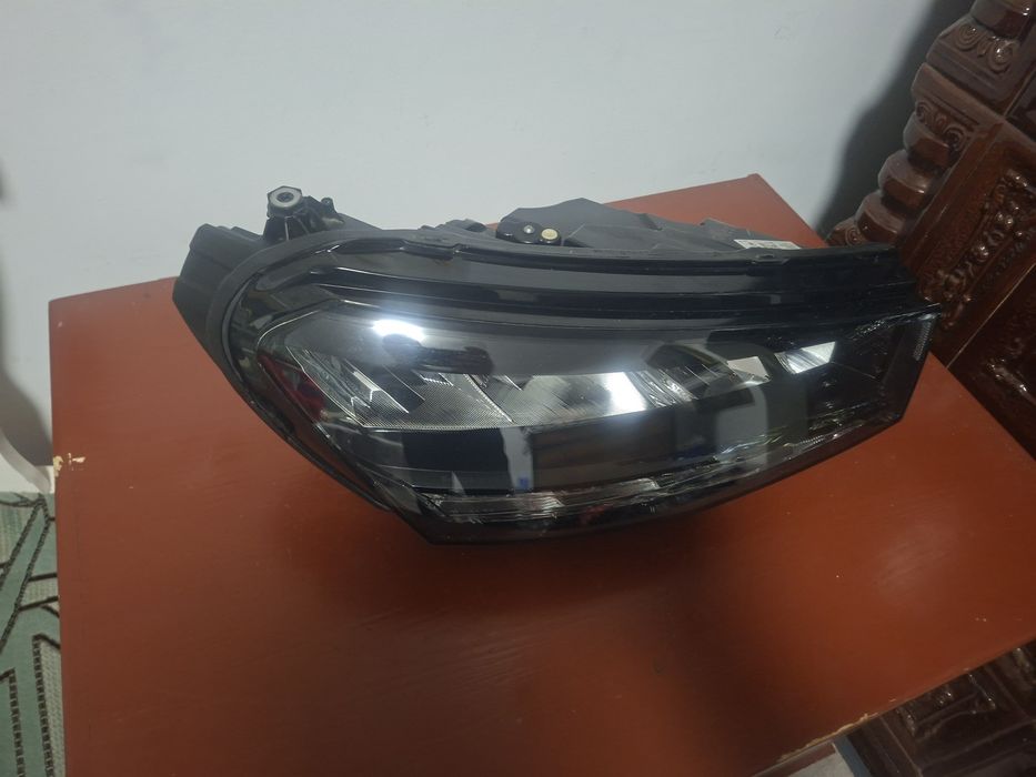 Far skoda fabia 4 dreapta, impecabilă