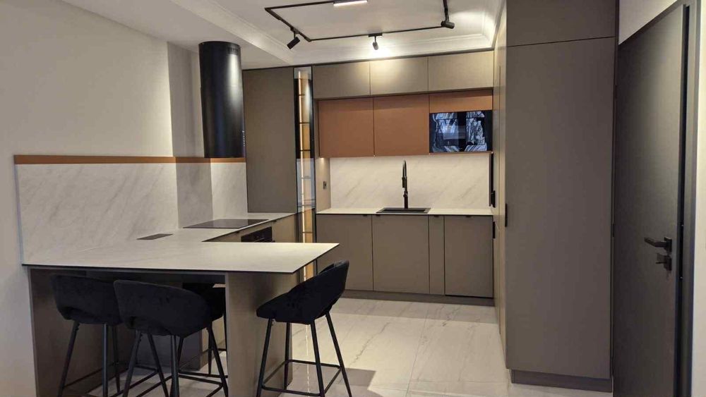 Дава се под наем Двустаен апартамент в София, Зона Б-18 - 56 кв.м за 846.6 € - Снимка #2