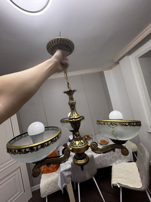 Люстра подвесная на 3 лампы