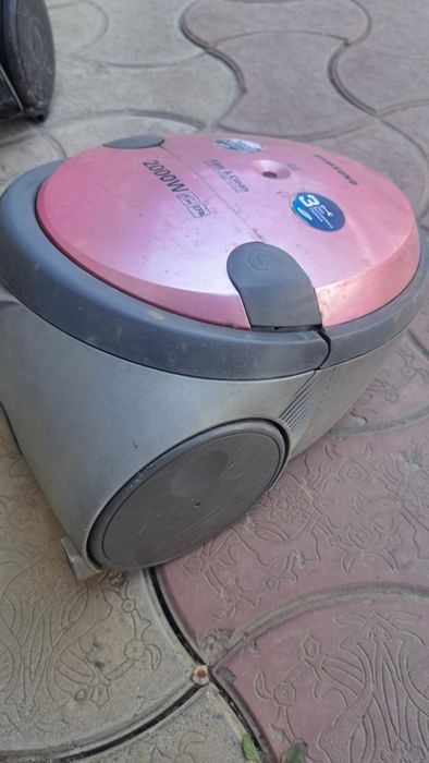 Продам б/у пылесос Samsung 2000w