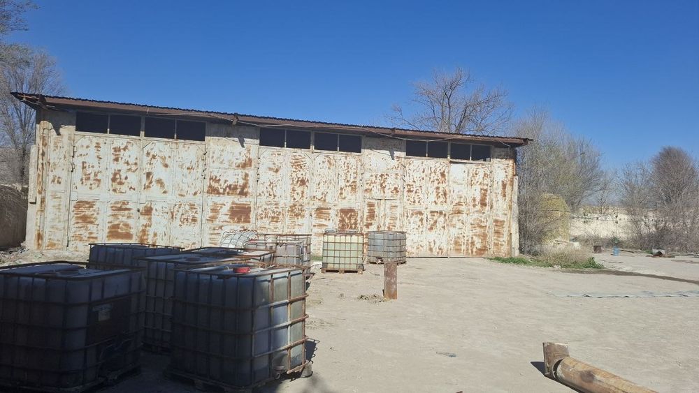 Продаётся производственная база в городе Навои