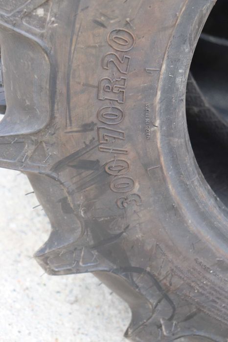 BKT agrimax cauciucuri tractor viticol 300/70r20 radial