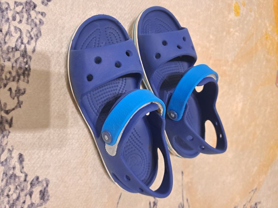 Сандали CROCS син цвят