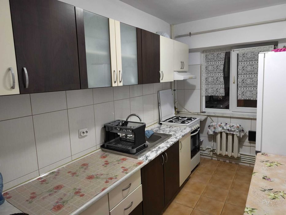Inchiriez apartament, 3camere, complet mobilat si utilat - Tomis Nord