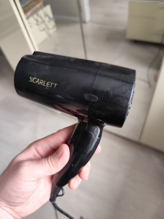 Продам Фен скарлет