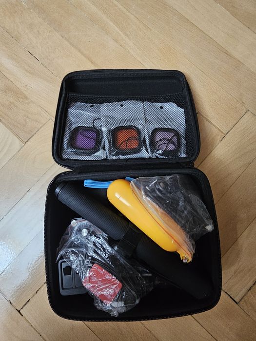 GoPro Hero 13 Black Creator Edition cu extra acesorii