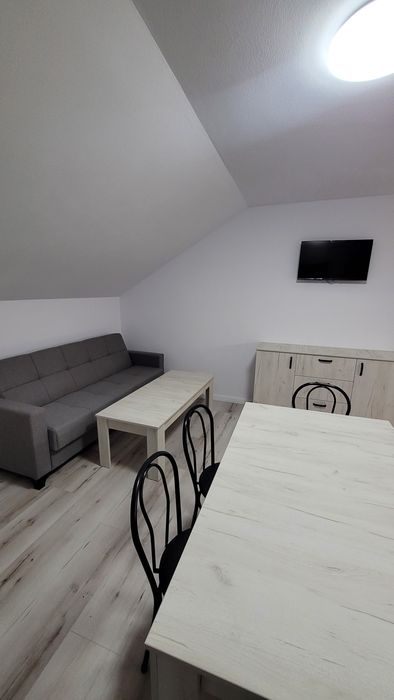 Închiriez apartament cu doua camere decomandat complet utilat