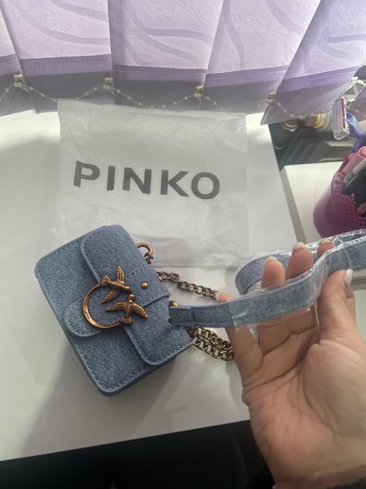 Нова чанта Pinko micro