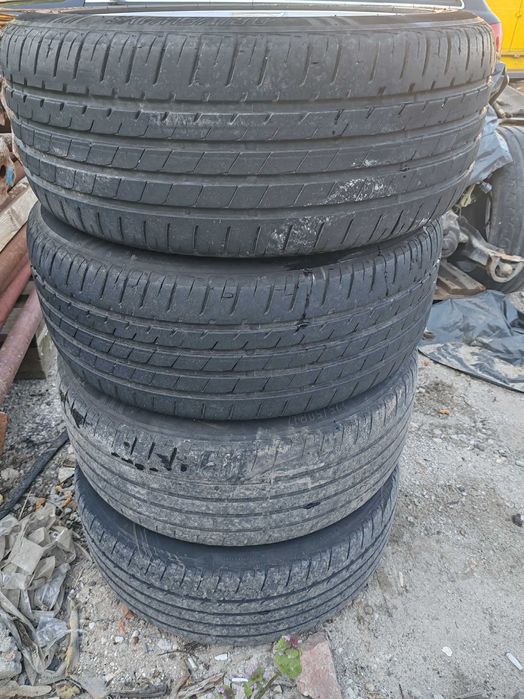 Летни гуми Lassa 225 45 17