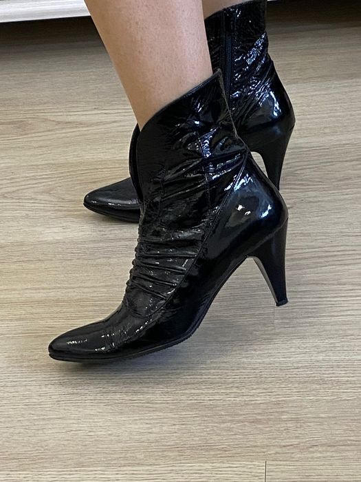 Ботильоны на выход