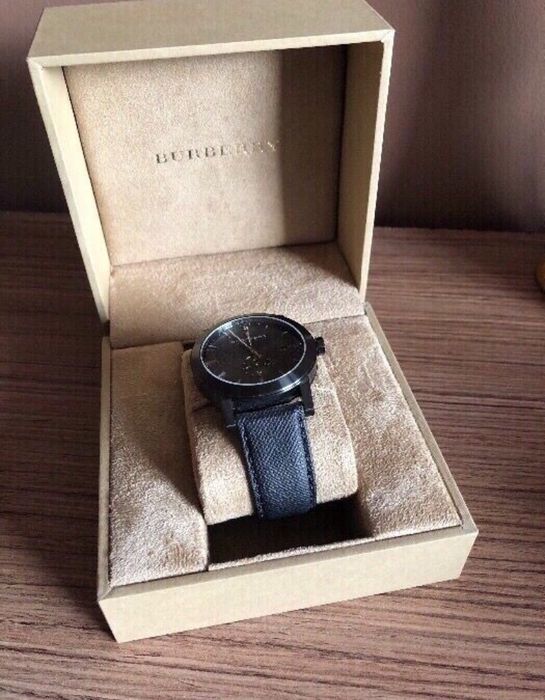 НОВ! Елегантен  стилен Часовник Burberry