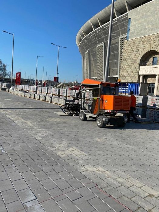 Montare pavaj mecanizat