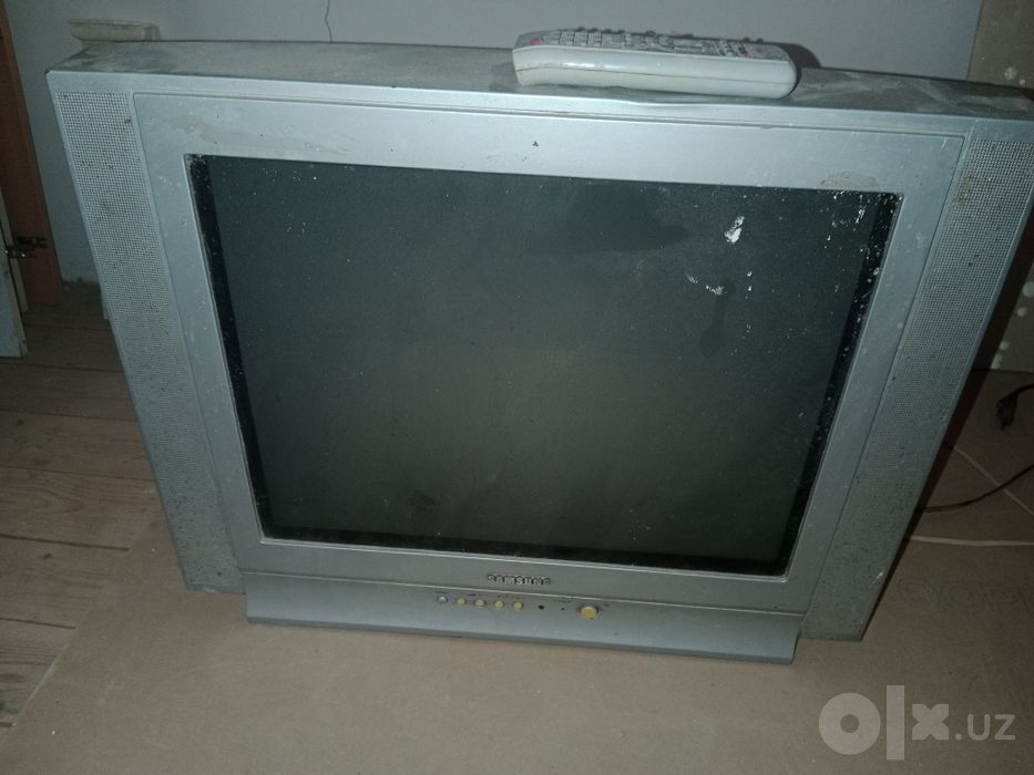 Samsung television sotiladi