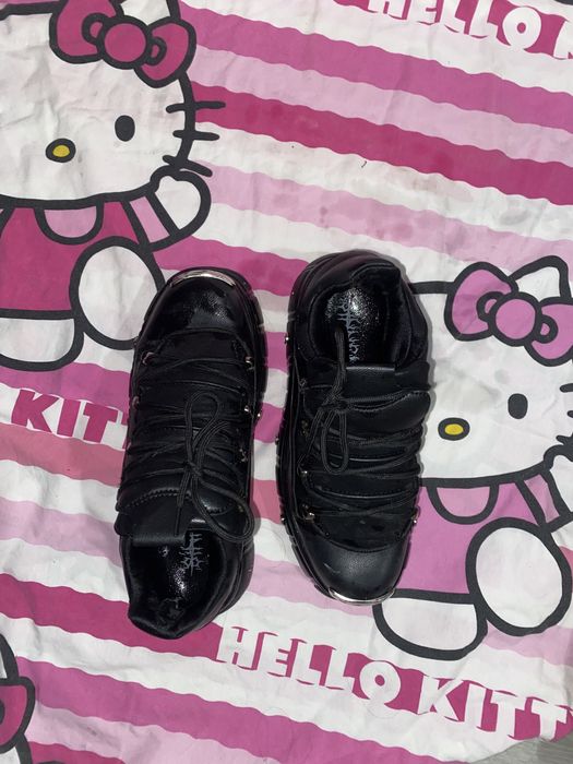 New Cropp обувки