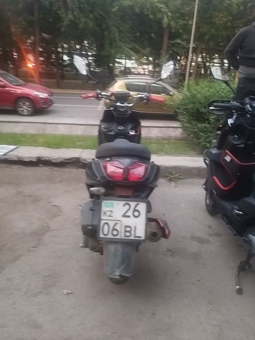 Мопед на ходу самурай