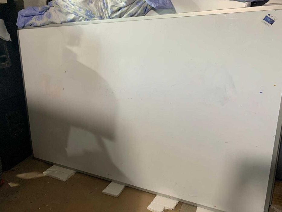 2 table școlare magnetice albe ,  de perete