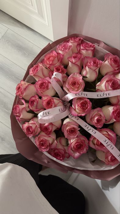 красивый букет роз