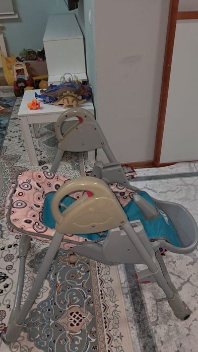 Детский столик хорошего качества