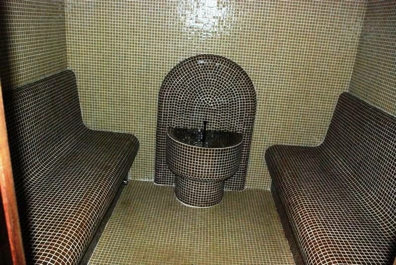 Давам под наем обзаведено студио к-с " Алпин Лодж "