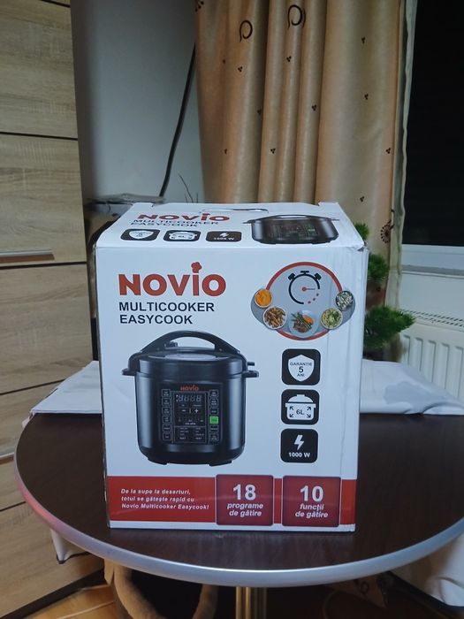 Vand Multicooker Novio